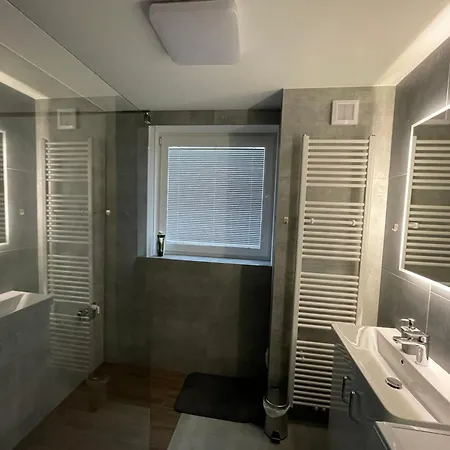 Raj Apartmán