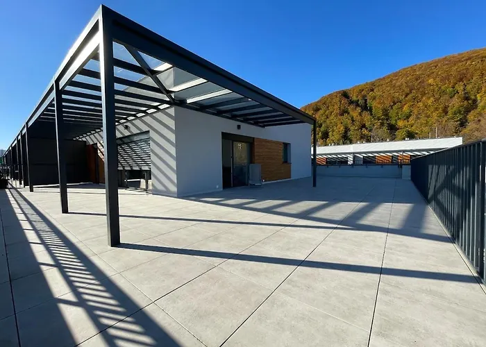 Raj * 劳耶克特普利采